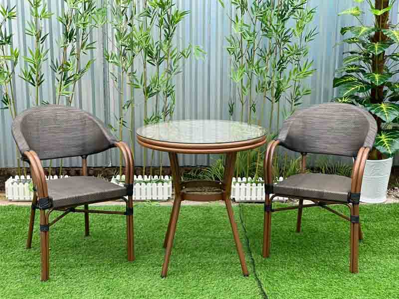 phân phối bàn ghế sân vườn